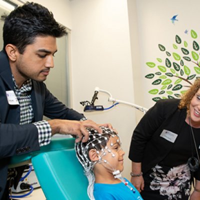Dr Kartik Iyer (L) and Associate Professor Karen Barlow (R) in the KidStim Lab